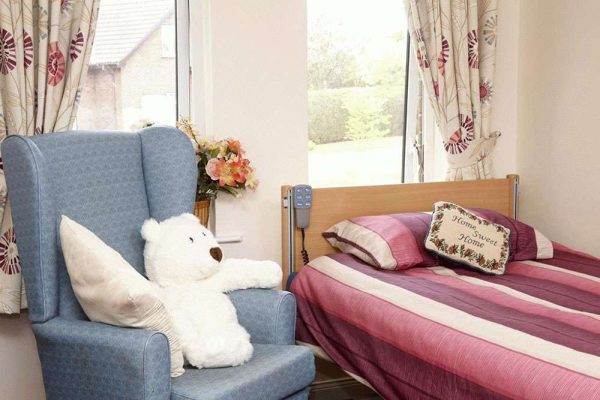 beechill-care-home-bedroom1