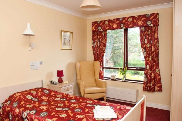 hawthorn-house-care-home-bedroom