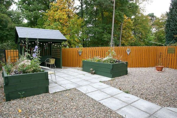 parkview-care-home-garden1