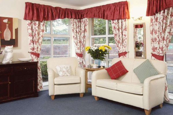 parkview-care-home-lounge1
