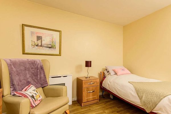 woodgrove_bedroom-2